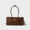 Bolso Prada Bonnie mediano de piel nobuk Bolso Prada Bonnie mediano de piel nobuk