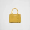 Bolso Prada Galleria Mini de piel de avestruz Bolso Prada Galleria Mini de piel de avestruz