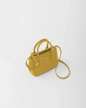 Bolso Prada Galleria Mini de piel de avestruz