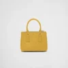 Bolso Prada Galleria Mini de piel de avestruz Bolso Prada Galleria Mini de piel de avestruz