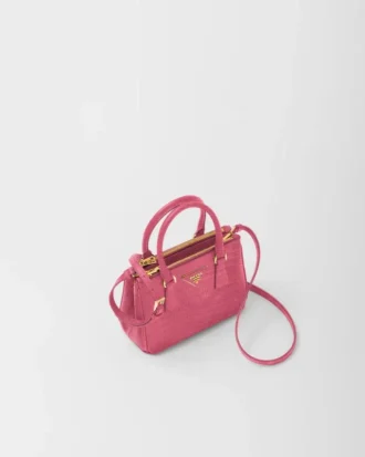 Bolso Prada Galleria Mini de piel de lagarto