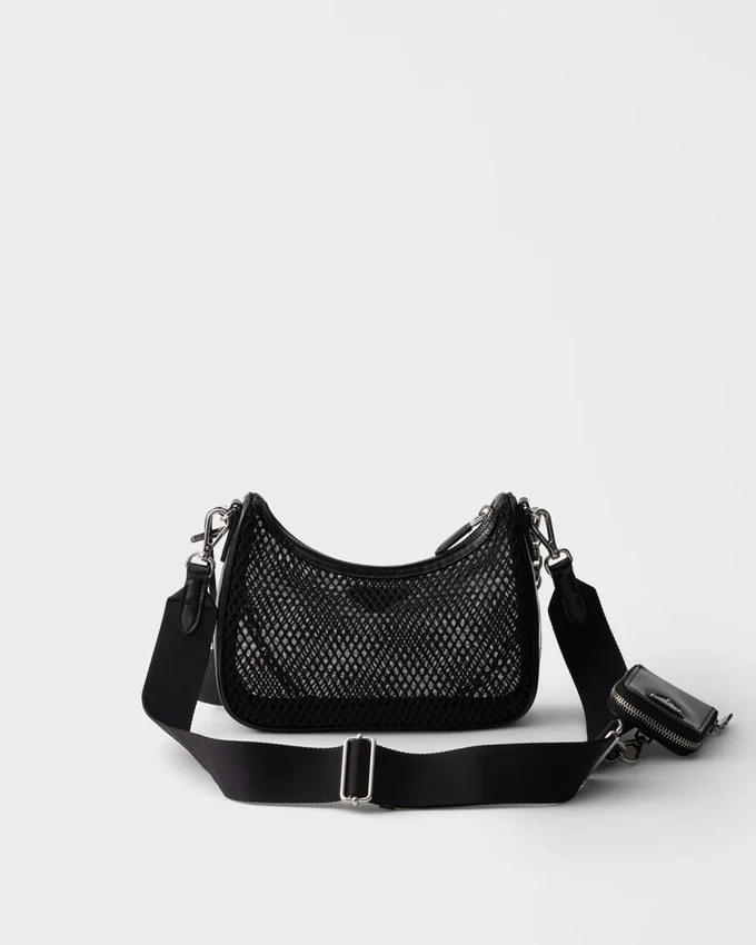 Bolso Prada Re-Edition 2005 de malla y piel cepillada Bolso Prada Re-Edition 2005 de malla y piel cepillada
