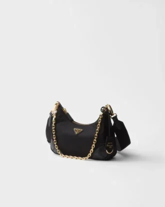 Bolso Prada Re-Edition 2005 de Re-Nylon y piel Saffiano con charm