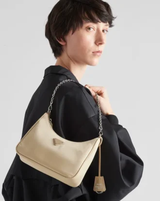 Bolso Prada Re-Edition 2005 Re-Nylon