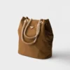 Bolso tipo cubo grande Prada Mariner de Re-Nylon
