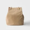Bolso tipo cubo grande Prada Mariner de Re-Nylon