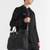 Bolso tote de Re-Nylon y piel Saffiano Bolso tote de Re-Nylon y piel Saffiano