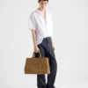 Bolso tote extragrande de lona de algodón Prada Jardiniare Bolso tote extragrande de lona de algodón Prada Jardiniare