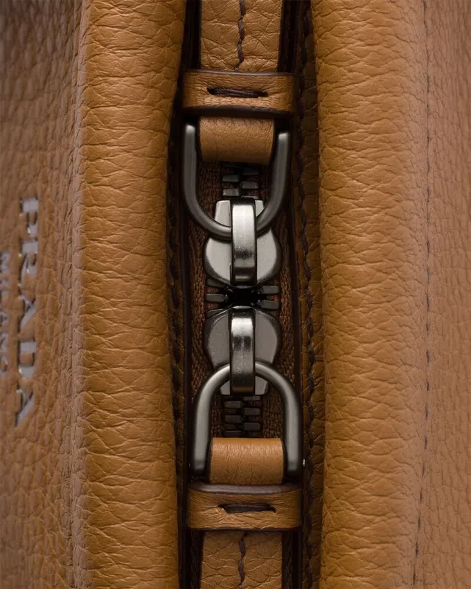 Bolso tote grande de piel Bolso tote grande de piel