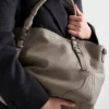 Bolso tote grande de piel Bolso tote grande de piel