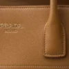 Bolso tote grande de piel con hebillas Bolso tote grande de piel con hebillas