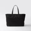 Bolso tote grande Prada Re-Edition 1978 de Re-Nylon y piel Saffiano Bolso tote grande Prada Re-Edition 1978 de Re-Nylon y piel Saffiano