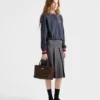 Bolso tote mediano acolchado de Re-Nylon y piel Bolso tote mediano acolchado de Re-Nylon y piel