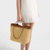 Bolso tote mediano de ganchillo y cuero Bolso tote mediano de ganchillo y cuero