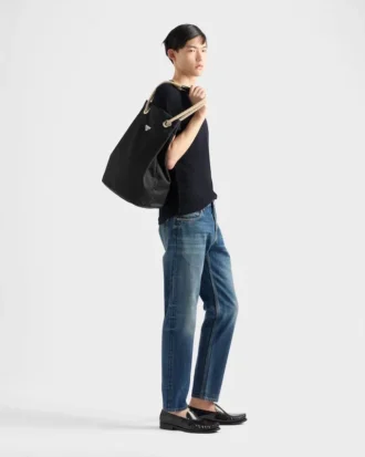 Bolso tote mediano Prada Mariner de Re-Nylon