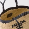 Bolso tote pequeño de ganchillo y piel Bolso tote pequeño de ganchillo y piel