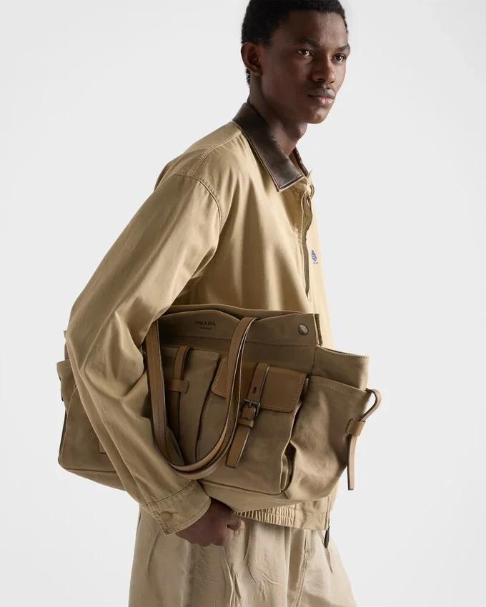 Bolso tote Prada Route de lona y piel Bolso tote Prada Route de lona y piel