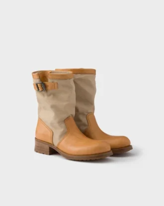 Botas de piel y lona