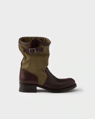 Botas de piel y lona