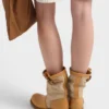 Botas de piel y lona Botas de piel y lona