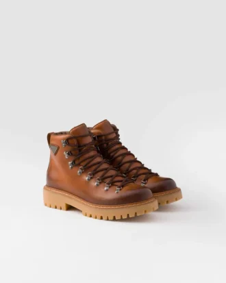 Botines de cuero con cordones
