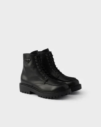 Botines de cuero con cordones
