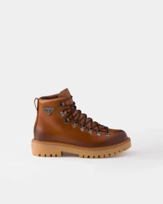 Botines de cuero con cordones