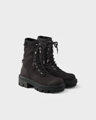 Botines de lona con cordones