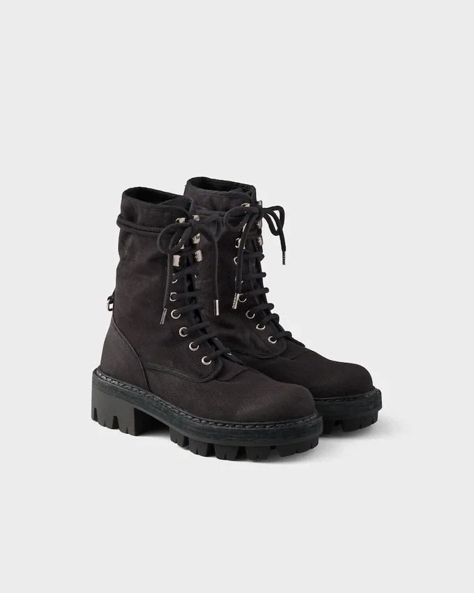 Botines de lona con cordones Botines de lona con cordones
