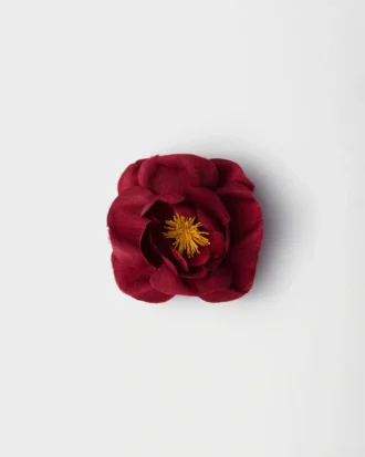 Broche de flor de Radzimir y metal