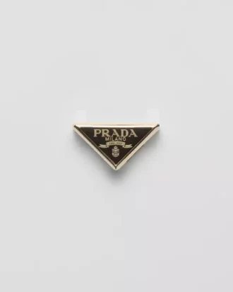 Broche de metal para pañuelo