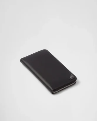 Cartera con cremallera de piel Saffiano