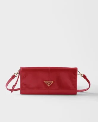 Cartera de piel con correa para el hombro