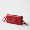 Cartera de piel con correa para el hombro Cartera de piel con correa para el hombro