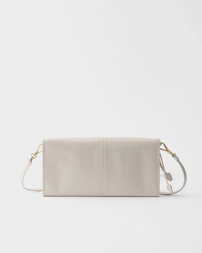 Cartera de piel con correa para el hombro Cartera de piel con correa para el hombro