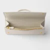 Cartera de piel Saffiano con correa para el hombro Cartera de piel Saffiano con correa para el hombro