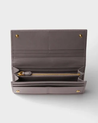 Cartera grande de piel