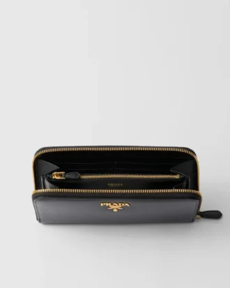 Cartera grande de piel Saffiano