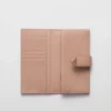 Cartera grande de piel Saffiano y lisa Cartera grande de piel Saffiano y lisa