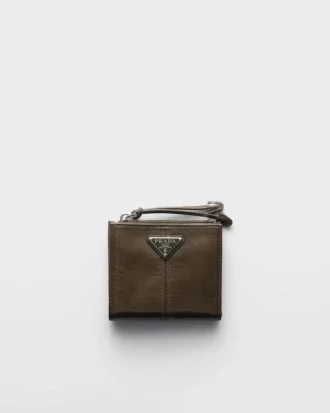 Cartera pequeña de piel