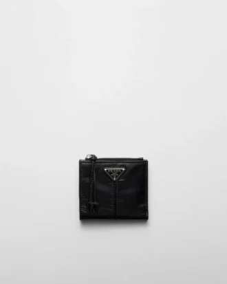 Cartera pequeña de piel