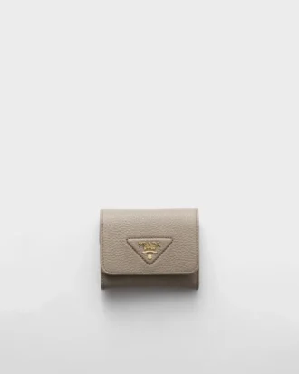 Cartera pequeña de piel