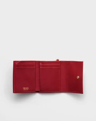 Cartera pequeña de piel