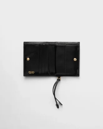 Cartera pequeña de piel