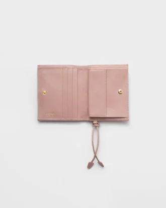 Cartera pequeña de piel