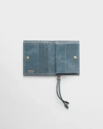 Cartera pequeña de piel