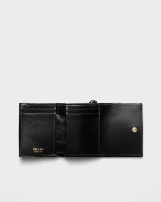 Cartera pequeña de piel