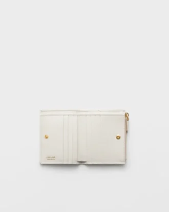 Cartera pequeña de piel Saffiano