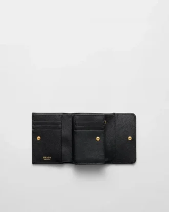 Cartera pequeña de piel Saffiano
