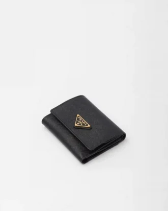 Cartera pequeña de piel Saffiano